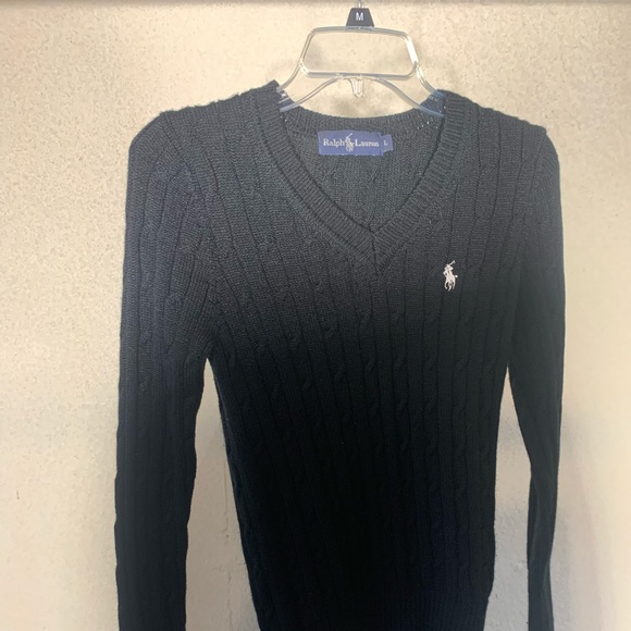 Clothes - Picture 8 of 8